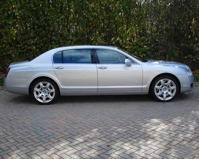 Modern Wedding Cars image 18